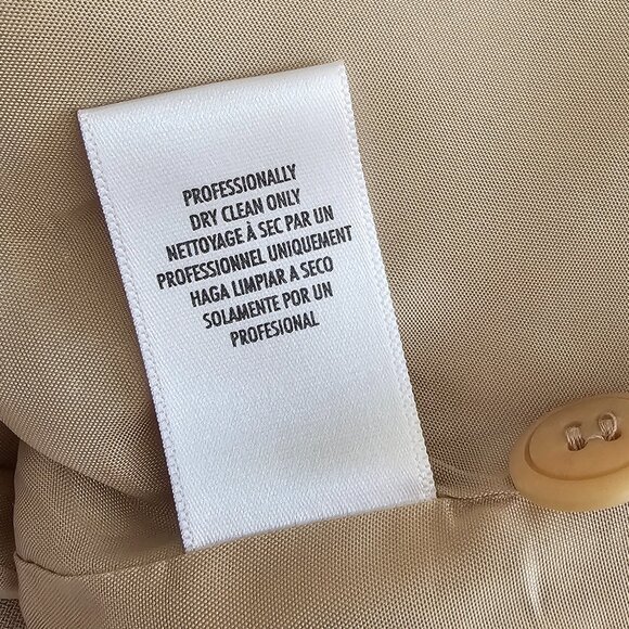 Petite Sophisticate Vintage Single-Breasted Blazer | NWT | 10P | Bone/Cream - Picture 16 of 16